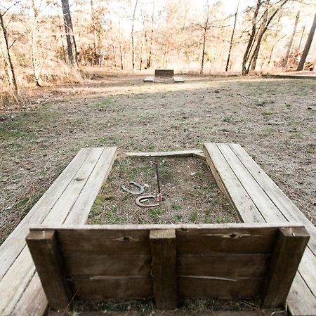 Texas Kind Of Way, Hot Tub, Fireplace, Covered Deck, Pool Table, Game Loft Villa Broken Bow Exterior photo