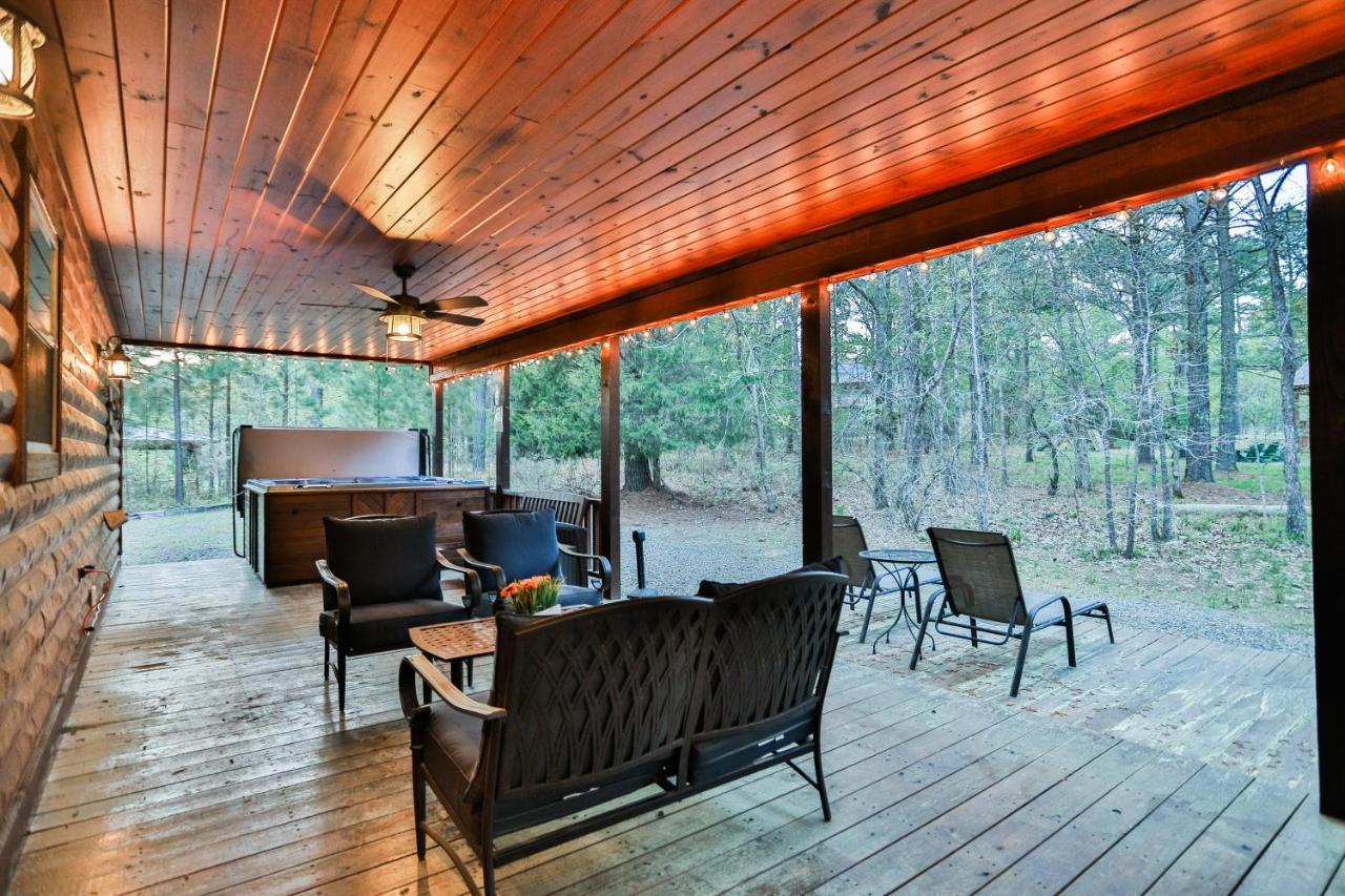 Texas Kind Of Way, Hot Tub, Fireplace, Covered Deck, Pool Table, Game Loft Villa Broken Bow Exterior photo